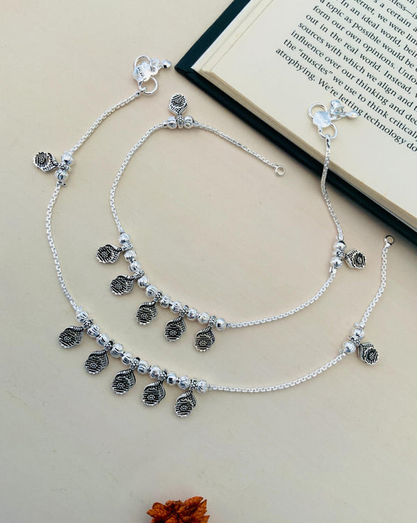Enchanting Silver Plated Floral Anklets